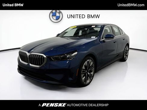 Used 2026 BMW 540i xDrive AWD/4WD image 1