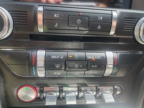 Used 2018 Ford Mustang Coupe w/ Equipment Group 101A image 16