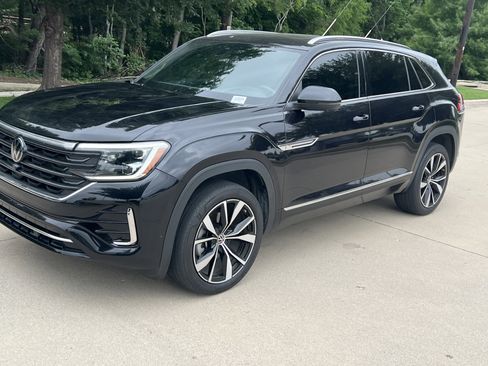 Certified 2024 Volkswagen Atlas Cross Sport SEL Premium R-Line AWD/4WD image 5