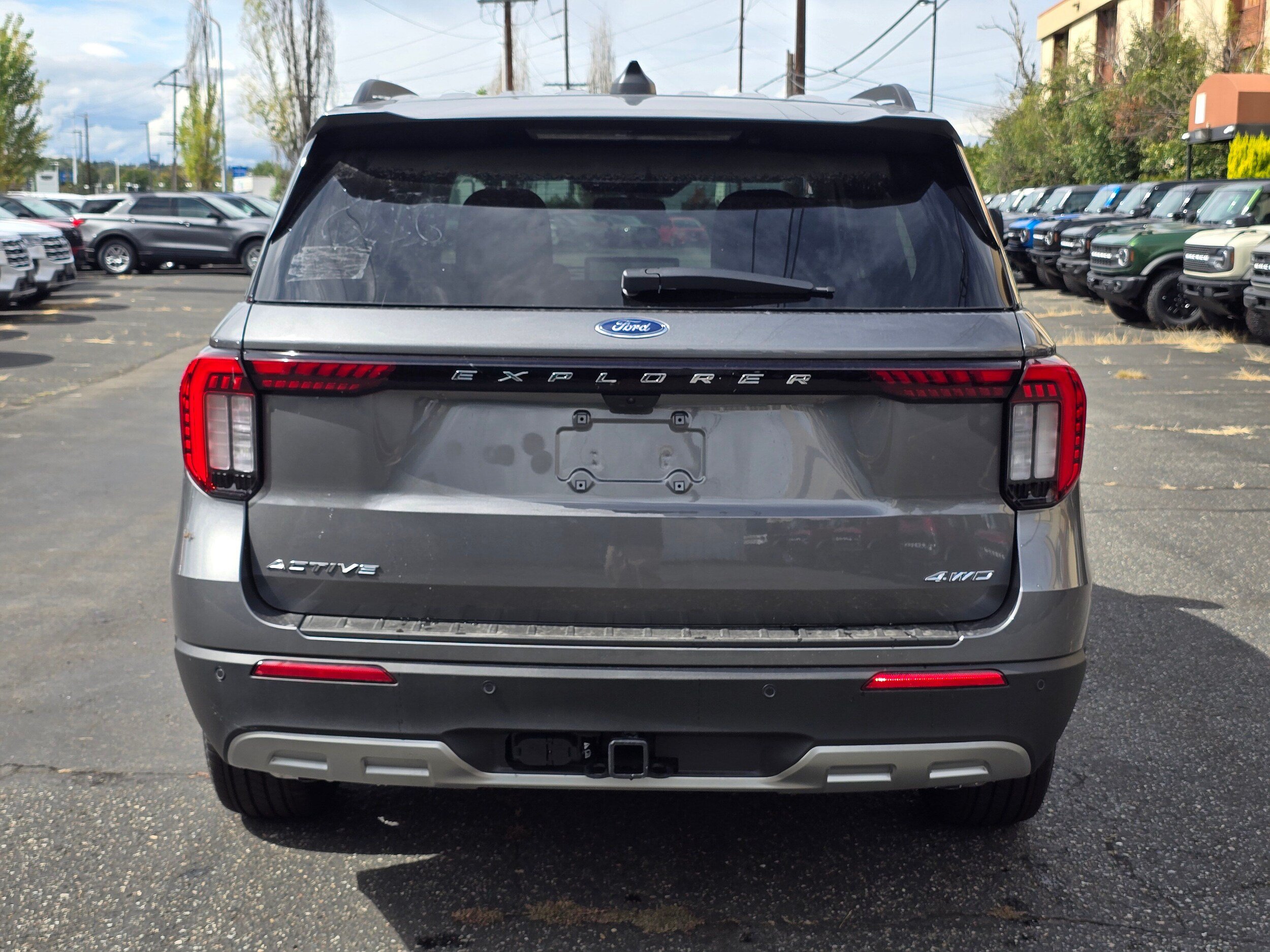 New 2026 Ford Explorer Active w/ Active Comfort Package AWD/4WD image 6