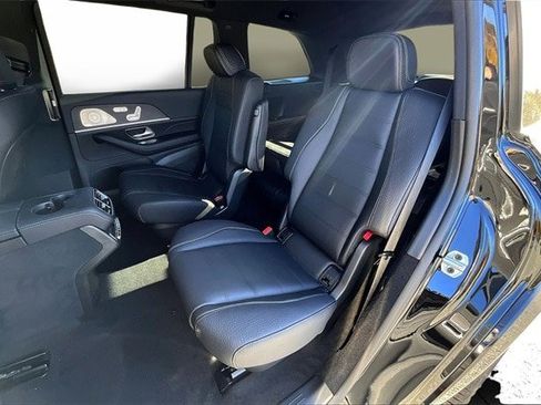 New 2026 Mercedes-Benz GLS 580 4MATIC image 13