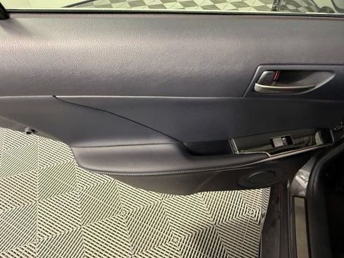 Used 2024 Lexus IS 300 F Sport RWD image 39