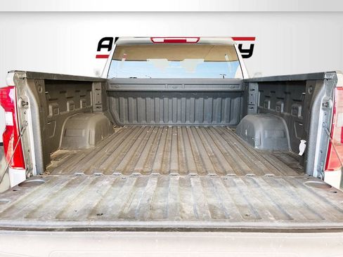 Used 2024 Chevrolet Silverado 1500 LT image 27