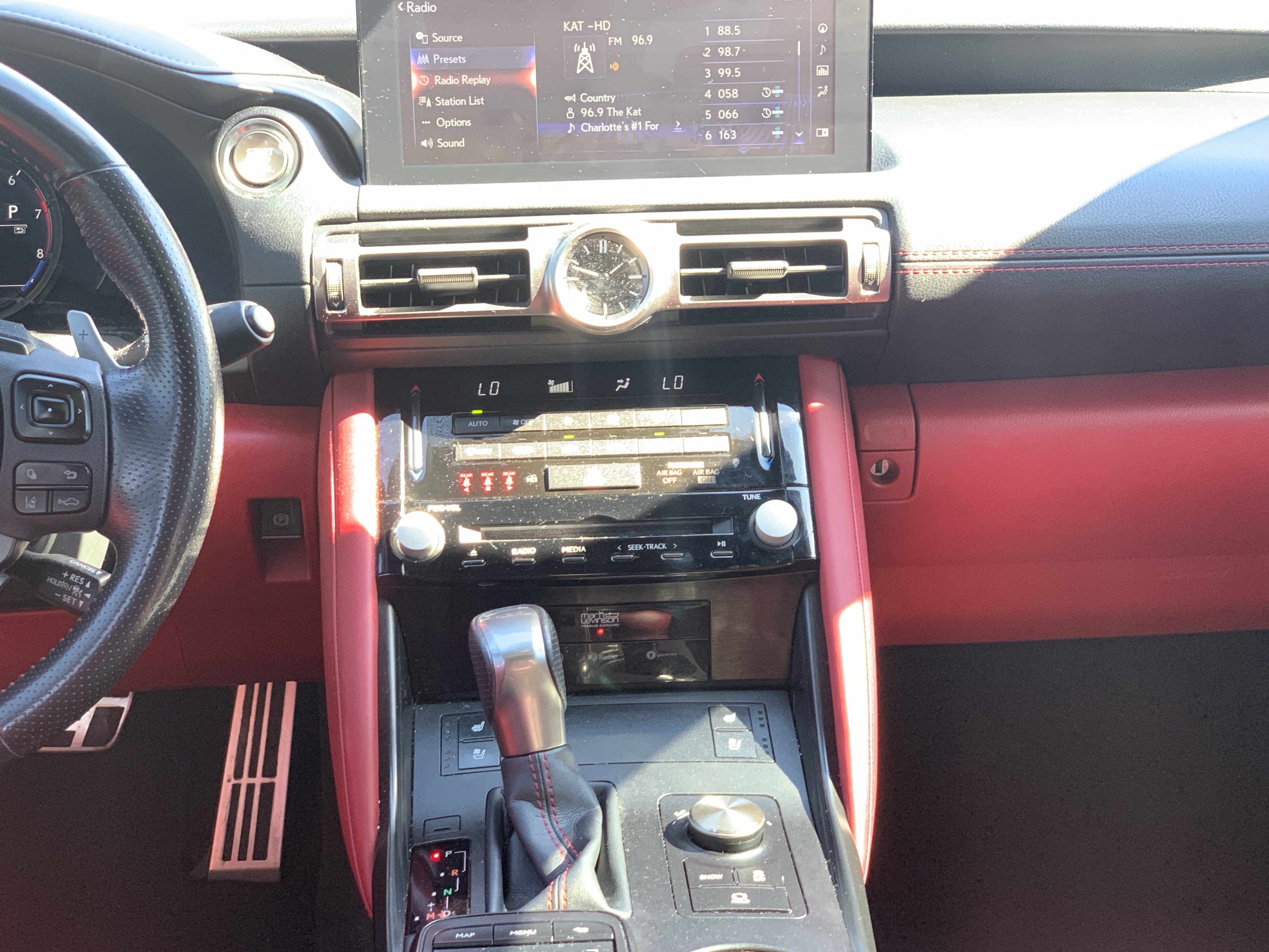 Used 2021 Lexus IS 350 F Sport RWD image 31