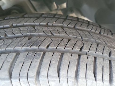 Certified 2020 Jeep Renegade Altitude w/ UConnect 8.4 Nav Group image 24