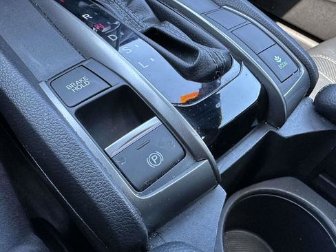 Used 2019 Honda Civic EX-L image 21