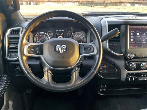 Used 2024 RAM 2500 Big Horn w/ Off Road Package image 5