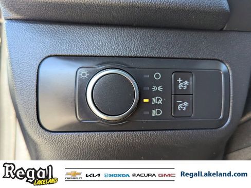 Used 2021 Ford Escape SE w/ Cold Weather Package image 23