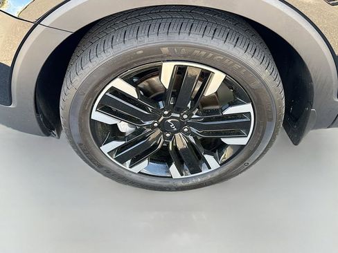 Used 2024 Kia Telluride SX Prestige image 29