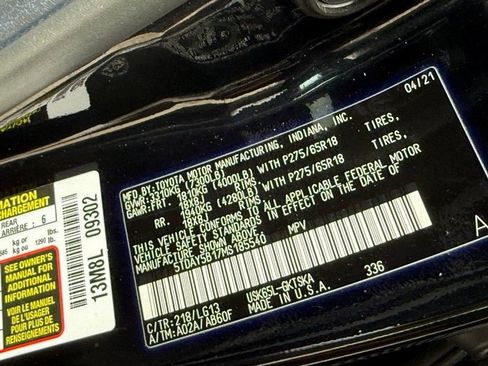 Used 2021 Toyota Sequoia SR5 w/ Premium Package AWD/4WD image 32
