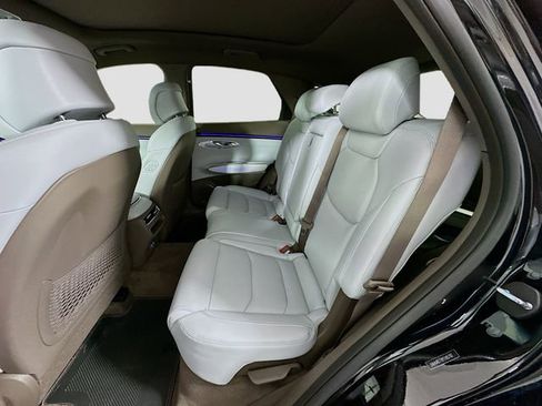 New 2026 Genesis GV70 2.5T Advanced image 17