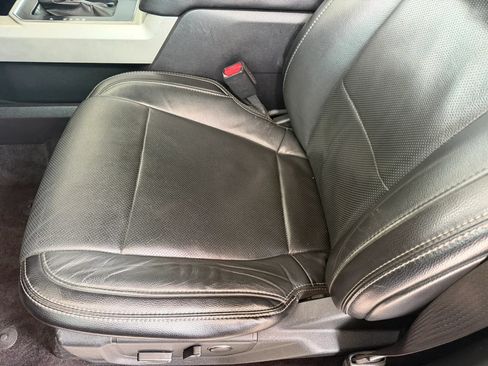 Used 2017 Ford F150 Lariat AWD/4WD image 9