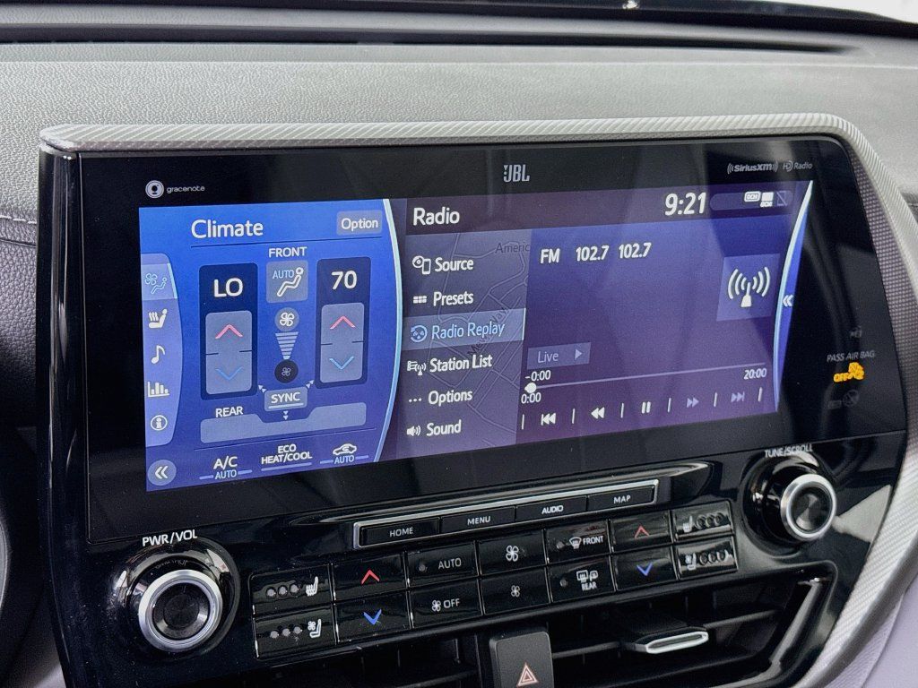 Certified 2020 Toyota Highlander Platinum AWD/4WD image 8