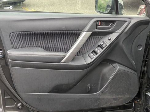 Used 2018 Subaru Forester 2.5i Premium AWD/4WD image 8