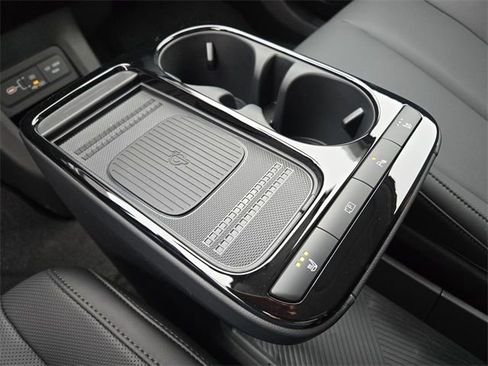 New 2026 Hyundai Ioniq 5 SEL image 22