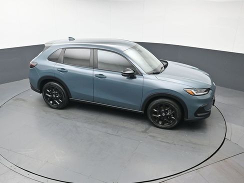 Used 2023 Honda HR-V Sport image 38