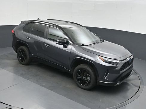 Used 2024 Toyota RAV4 XSE w/ Advanced Technology Package AWD/4WD image 30