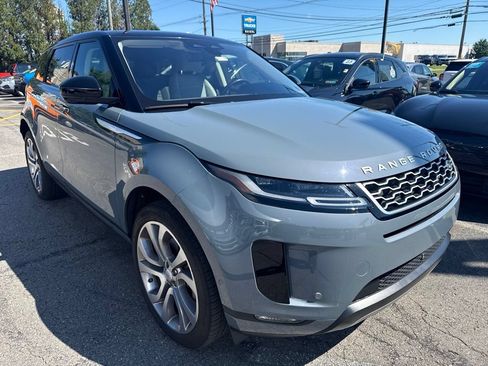 Used 2021 Land Rover Range Rover Evoque SE AWD/4WD image 4