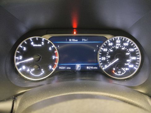 Used 2021 Nissan Sentra SV FWD image 23