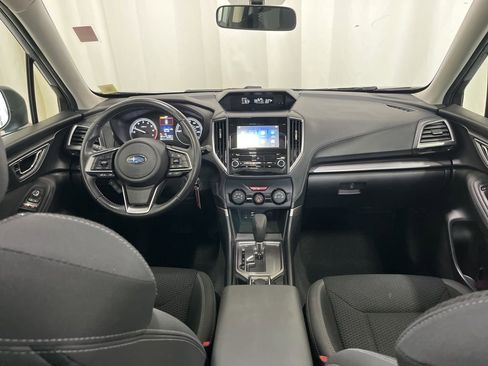 Used 2019 Subaru Forester Premium w/ All-Weather Package AWD/4WD image 12