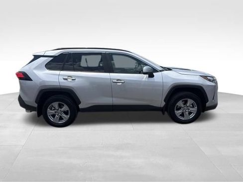 Used 2024 Toyota RAV4 XLE AWD/4WD image 6