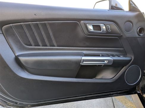 Used 2023 Ford Mustang Premium image 11