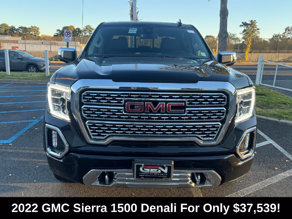 Used 2022 GMC Sierra 1500 Denali w/ Denali Premium Package AWD/4WD image 2