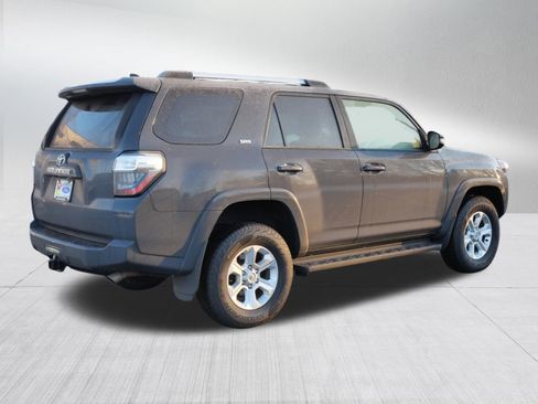 Certified 2024 Toyota 4Runner SR5 Premium image 8