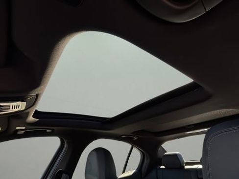 Used 2023 Alfa Romeo Giulia Veloce image 19