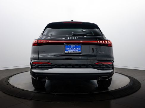 Used 2025 Audi Q5 Premium w/ Convenience Package AWD/4WD image 21
