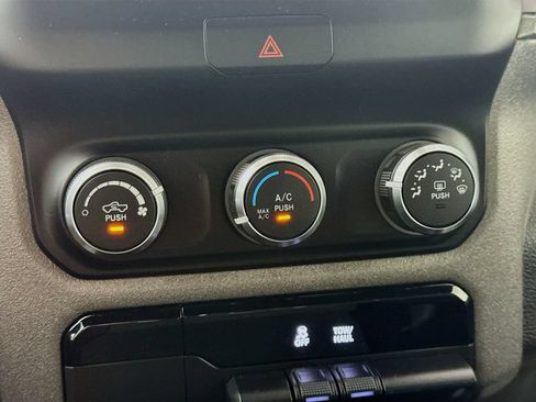 Used 2022 RAM 1500 Tradesman AWD/4WD image 13