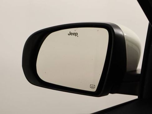 Used 2019 Jeep Compass Latitude w/ Popular Equipment Group image 39