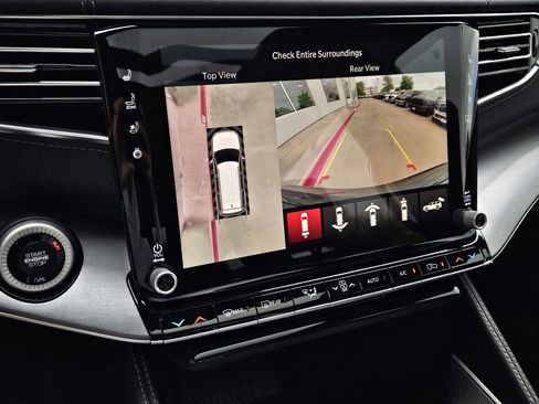 New 2026 Jeep Grand Wagoneer Limited AWD/4WD image 24
