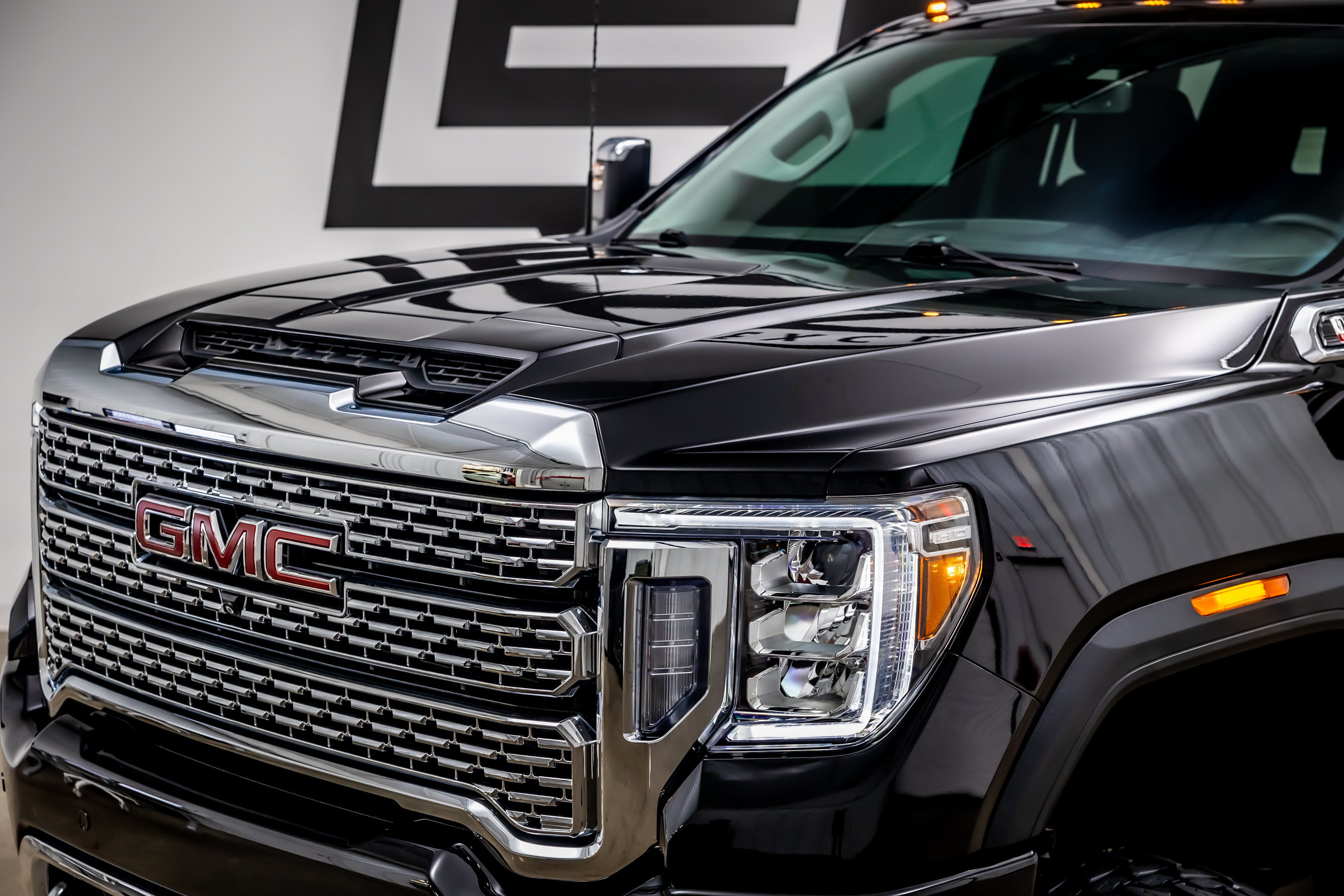 Used 2022 GMC Sierra 2500 Denali AWD/4WD image 23