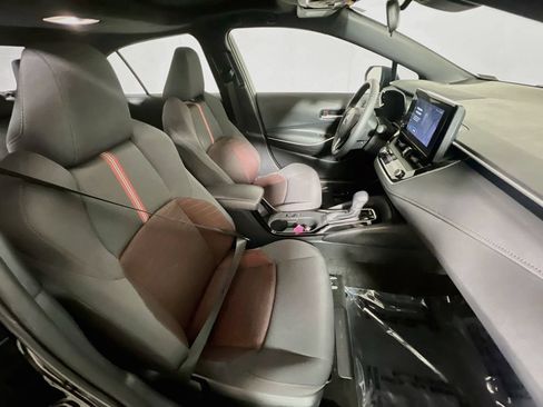 Certified 2023 Toyota Corolla SE w/ SE Premium Package FWD image 23