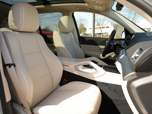 New 2026 Mercedes-Benz GLE 450 4MATIC image 37