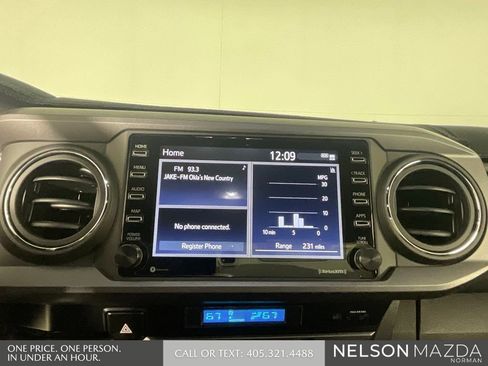 Used 2023 Toyota Tacoma TRD Sport w/ Technology Package RWD image 32