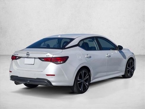 Used 2021 Nissan Sentra SR FWD image 5