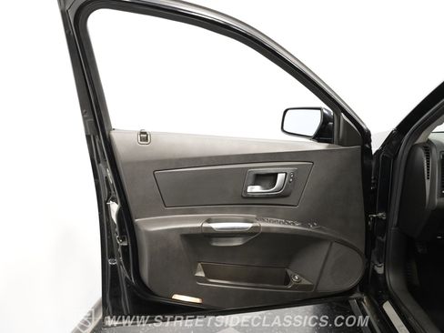 Used 2004 Cadillac CTS V image 37