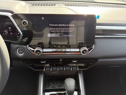 New 2026 GMC Canyon Elevation image 12