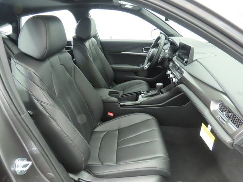 Used 2025 Acura Integra A-Spec image 22