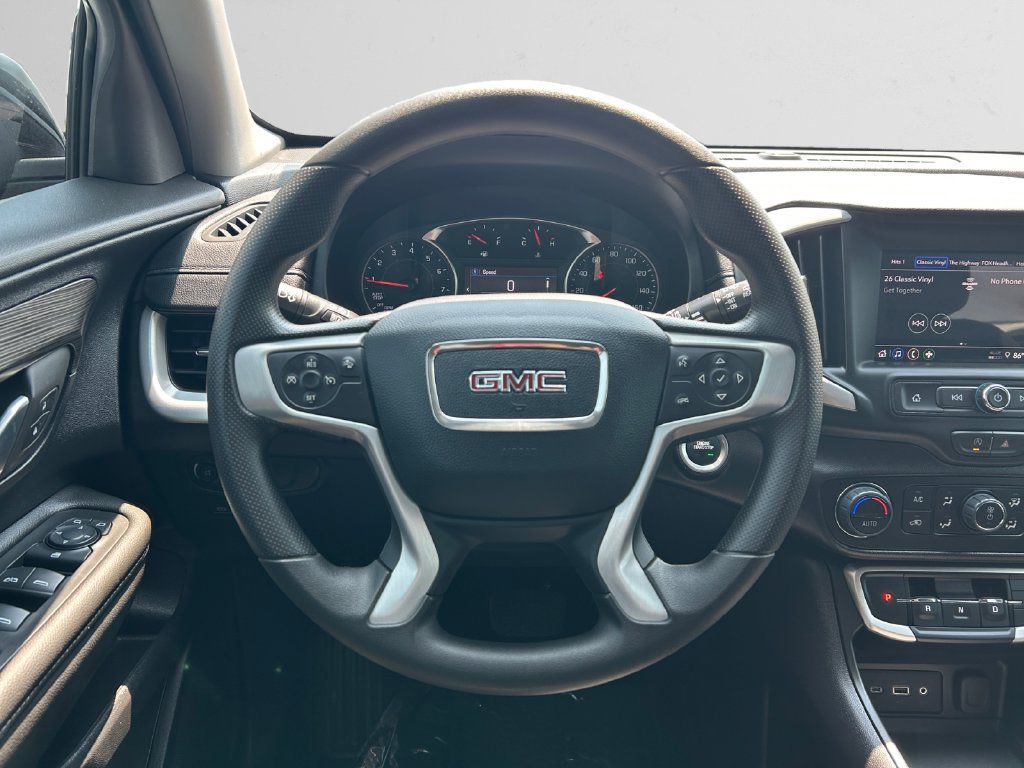 Used 2024 GMC Terrain SLE w/ Driver Convenience Package FWD image 13