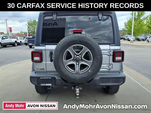Used 2018 Jeep Wrangler Unlimited Sport S AWD/4WD image 9