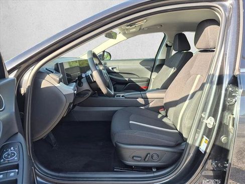 Used 2024 Hyundai Sonata SEL FWD image 17