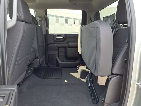 New 2026 Chevrolet Silverado 2500 Custom w/ Custom Value Package AWD/4WD image 19