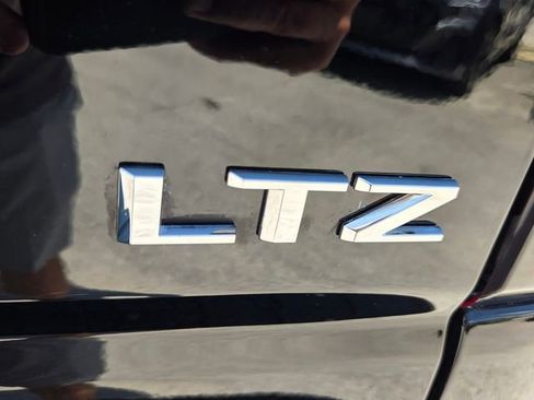 Used 2025 Chevrolet Silverado 2500 LTZ AWD/4WD image 17