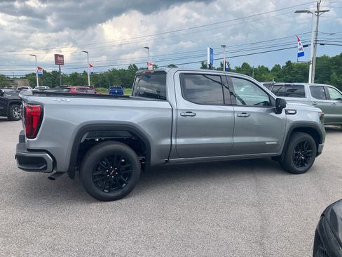 Used 2026 GMC Sierra 1500 Elevation AWD/4WD image 8