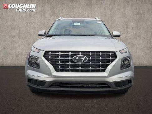 New 2026 Hyundai Venue SEL image 2
