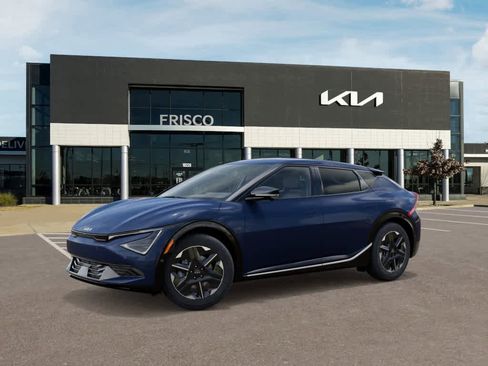 New 2026 Kia EV6 Wind RWD image 3