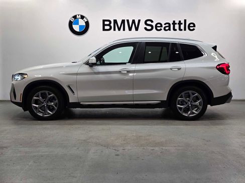 Used 2024 BMW X3 xDrive30i image 3